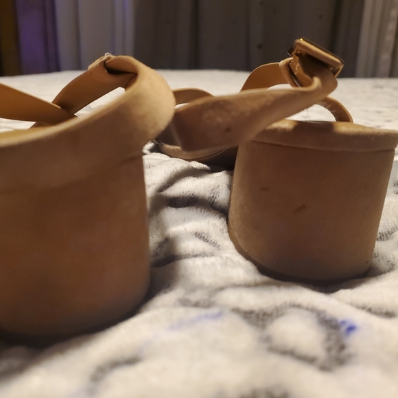 & OTHER STORIES Suede Strappy Short Heel Sandals - 6.5 - Picture 4 of 6